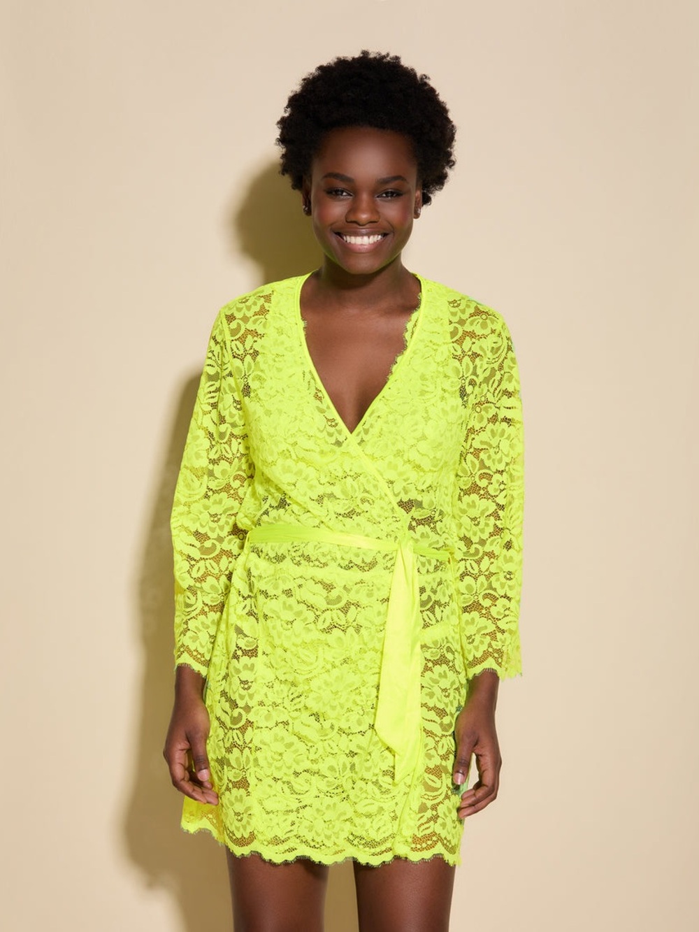NWT Cosabella Magnolia Lace Robe Neon Yellow Size Large Made in Italy